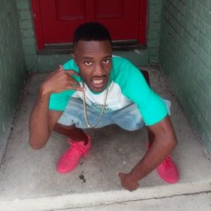 Meet your Posher, Laron